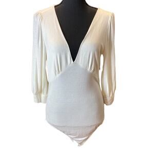 Mittoshop Women's Low Cut 3/4 Cuff Sleeve Ivory Bodysuit Plunging V-Neck Size M